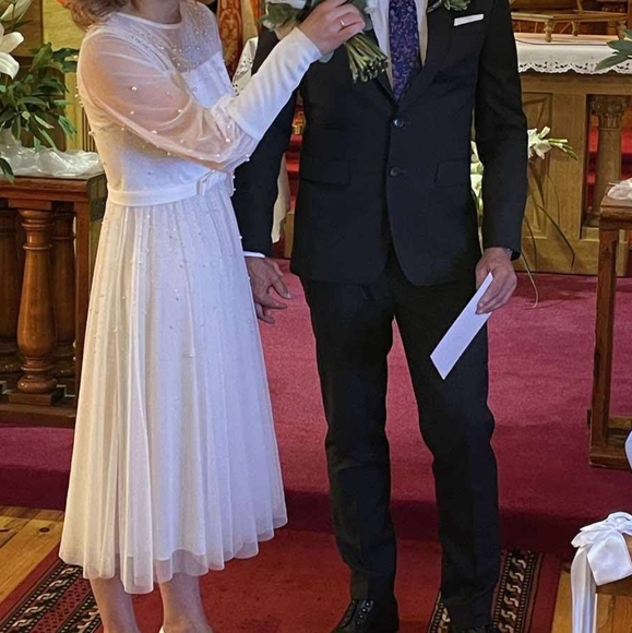 Wedding dress - Picture 7 of 7